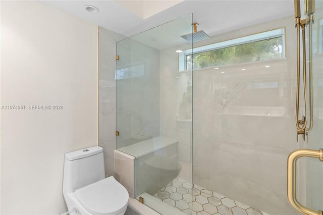 5706 Guava Dr, Tamarac, FL 33319