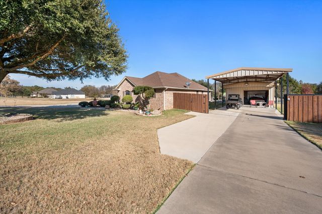 119 Sunray Court, Weatherford, TX 76087
