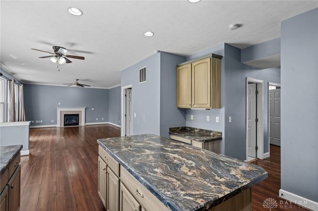 90 Triple Crown Circle, Springboro, OH 45066