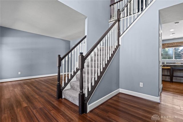 90 Triple Crown Circle, Springboro, OH 45066