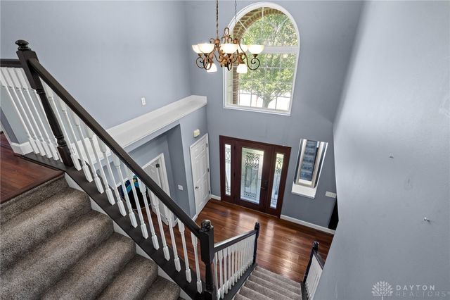 90 Triple Crown Circle, Springboro, OH 45066