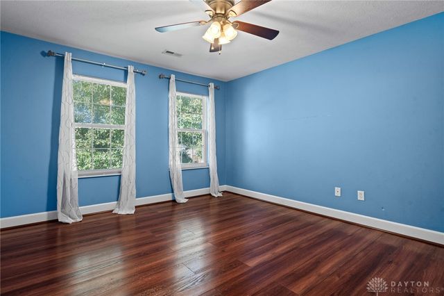 90 Triple Crown Circle, Springboro, OH 45066