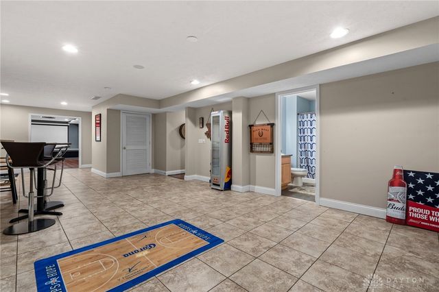 90 Triple Crown Circle, Springboro, OH 45066
