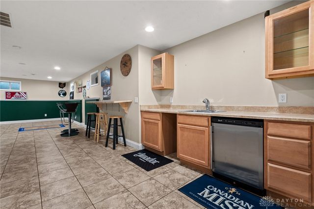 90 Triple Crown Circle, Springboro, OH 45066