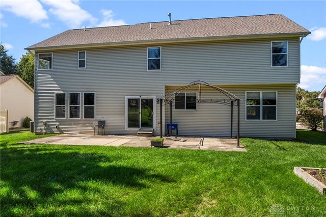 90 Triple Crown Circle, Springboro, OH 45066