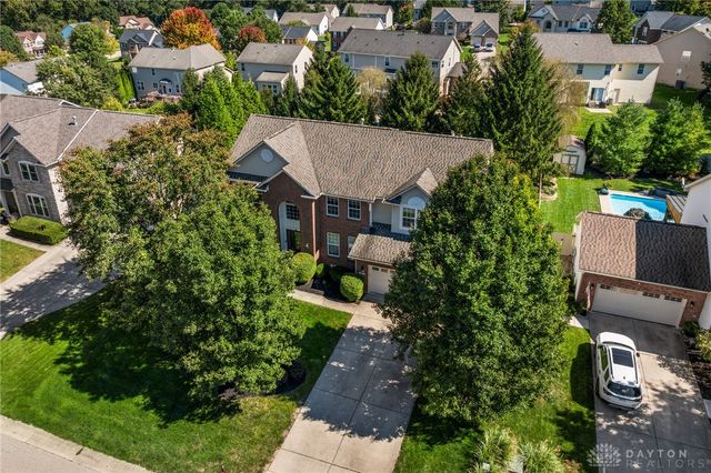 90 Triple Crown Circle, Springboro, OH 45066