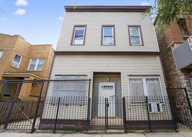 4355 W Thomas Street, Chicago, IL 60651