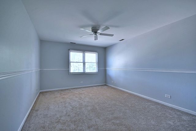 215 E Grantley Avenue, Elmhurst, IL 60126