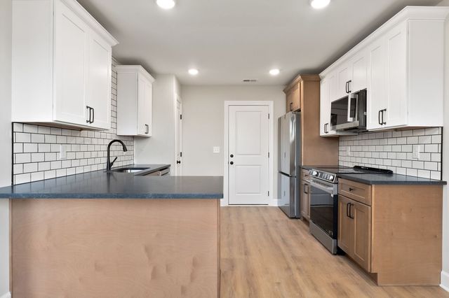 3535 Keltonburg Rd, Smithville, TN 37166