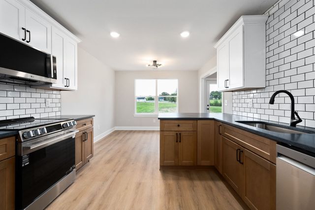 3535 Keltonburg Rd, Smithville, TN 37166