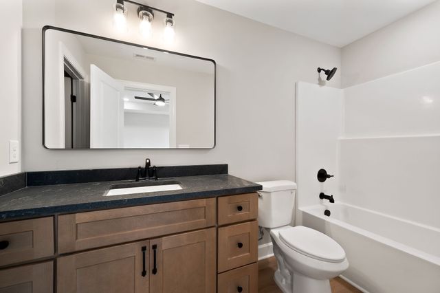 3535 Keltonburg Rd, Smithville, TN 37166