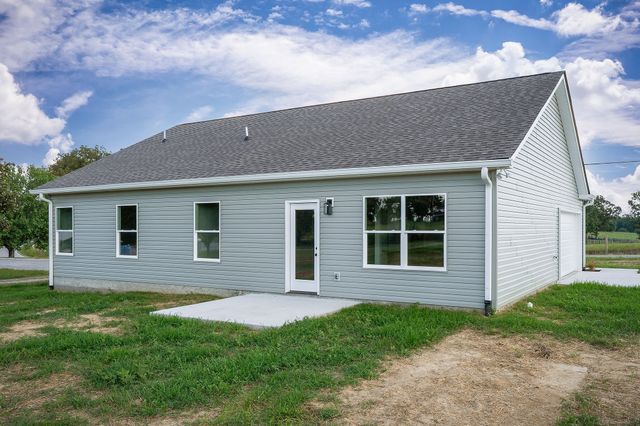 3535 Keltonburg Rd, Smithville, TN 37166