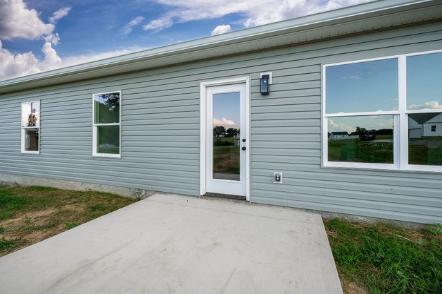 3535 Keltonburg Rd, Smithville, TN 37166