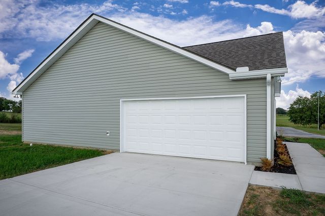 3535 Keltonburg Rd, Smithville, TN 37166