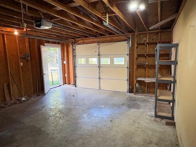 1000 S Oak Avenue, Aurora, MO 65605