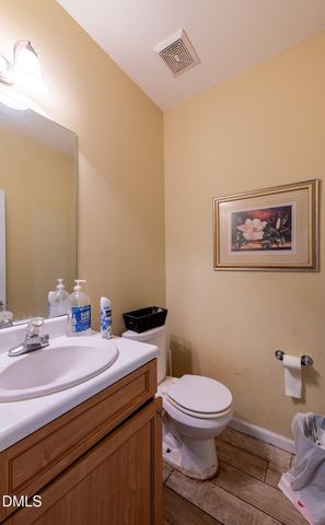 7104 Snodgrass Hill Court, Raleigh, NC 27610