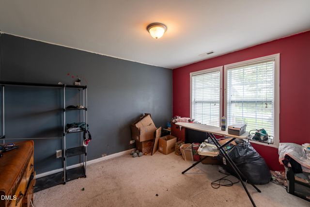 7104 Snodgrass Hill Court, Raleigh, NC 27610