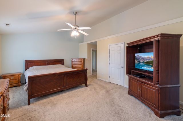7104 Snodgrass Hill Court, Raleigh, NC 27610