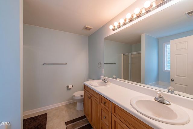 7104 Snodgrass Hill Court, Raleigh, NC 27610