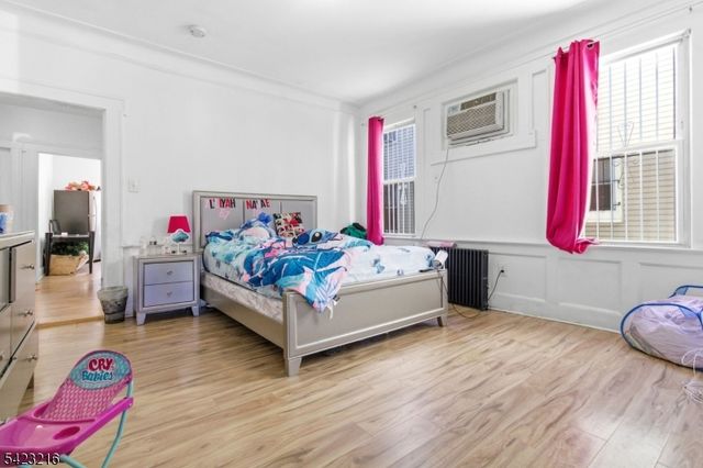 222 Osborne Ter, Newark City, NJ 07112