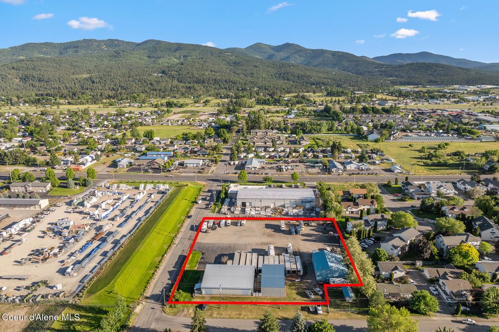 919 N CORBIN RD, Post Falls, ID 83854 photo 2