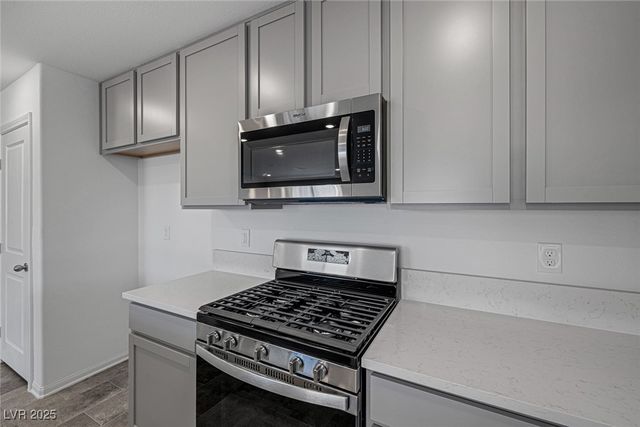 9546 Wayfarer Seek Court, Las Vegas, NV 89139