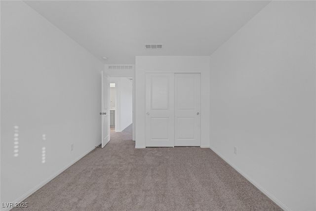 9546 Wayfarer Seek Court, Las Vegas, NV 89139