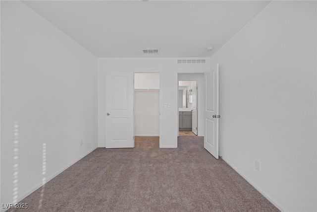 9546 Wayfarer Seek Court, Las Vegas, NV 89139