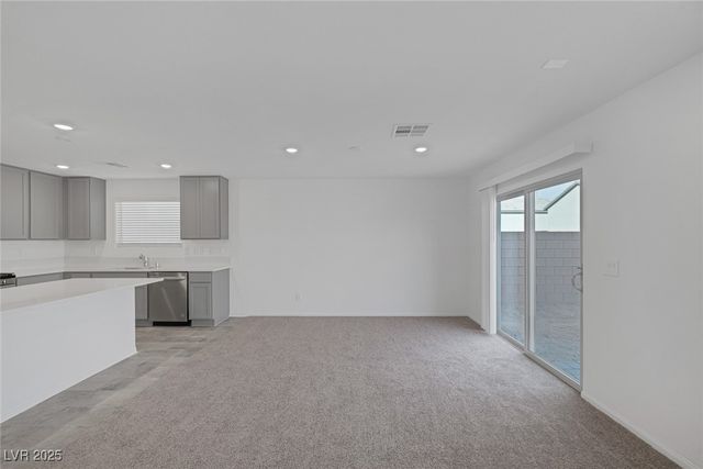 9546 Wayfarer Seek Court, Las Vegas, NV 89139