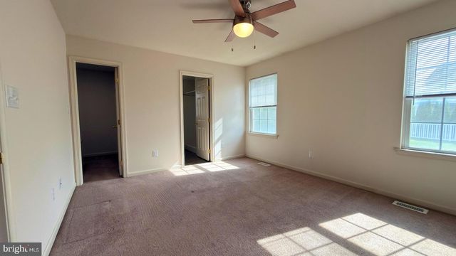 12 OSWEGO LN, Reading, PA 19605