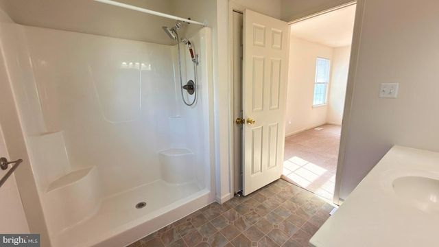 12 OSWEGO LN, Reading, PA 19605