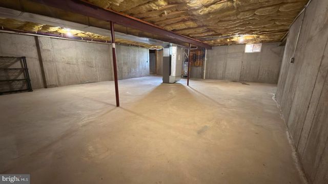 12 OSWEGO LN, Reading, PA 19605