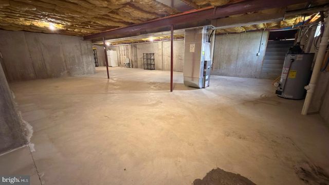 12 OSWEGO LN, Reading, PA 19605