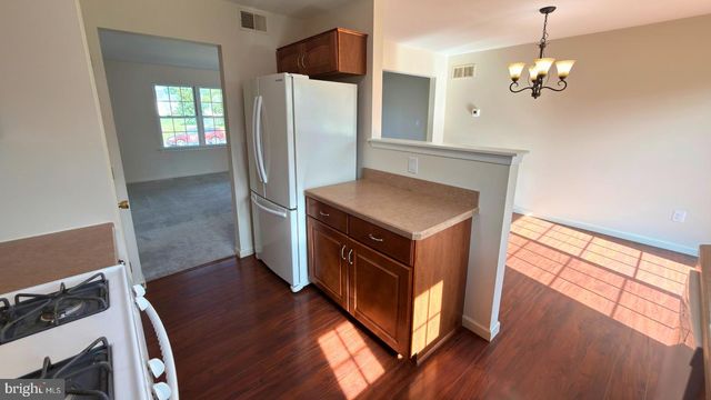 12 OSWEGO LN, Reading, PA 19605
