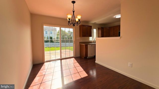 12 OSWEGO LN, Reading, PA 19605