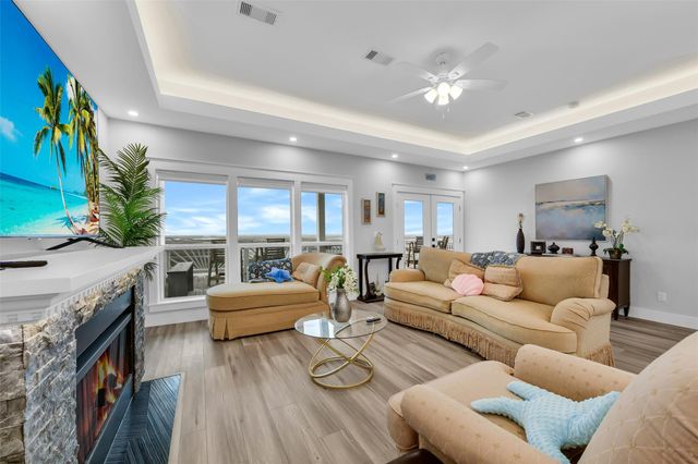 555 Pompano Drive, Freeport, TX 77541