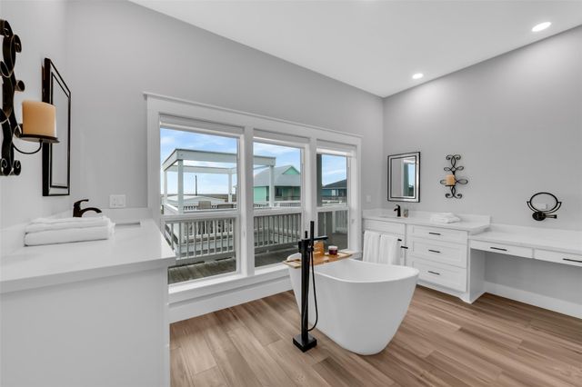 555 Pompano Drive, Freeport, TX 77541