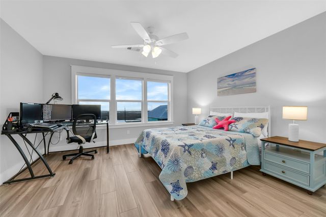 555 Pompano Drive, Freeport, TX 77541