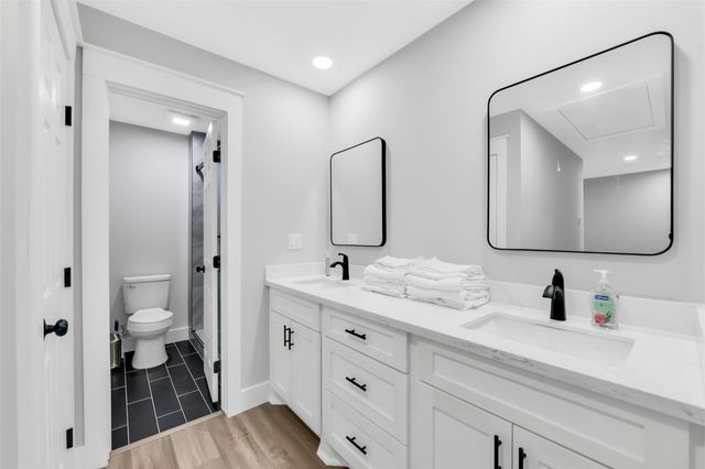 555 Pompano Drive, Freeport, TX 77541