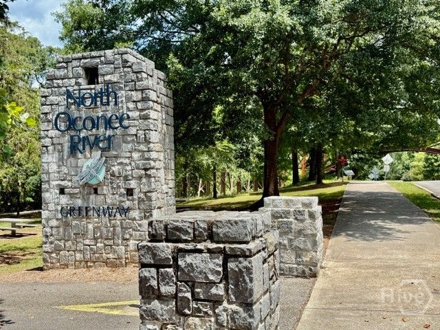 136 N Peter Street, Athens, GA 30601