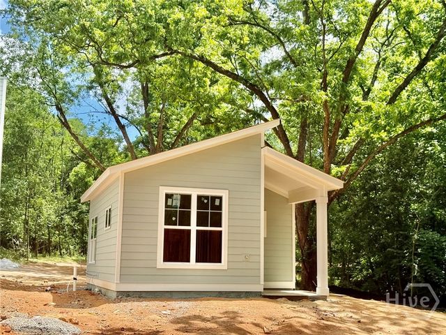 136 N Peter Street, Athens, GA 30601