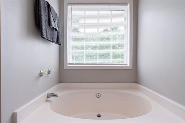 136 Silverstone Circle, Jefferson, GA 30549