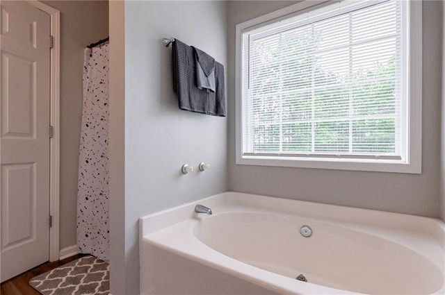 136 Silverstone Circle, Jefferson, GA 30549