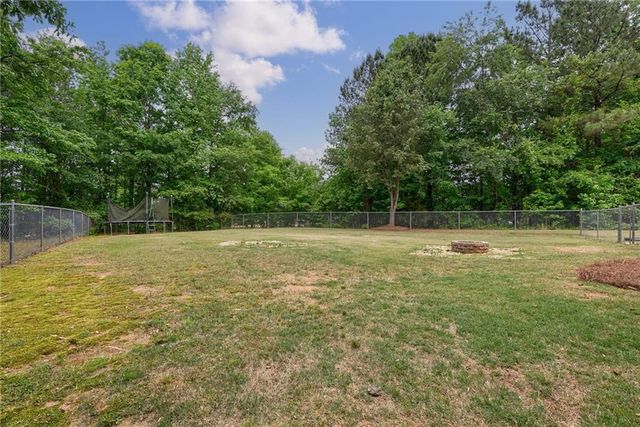 136 Silverstone Circle, Jefferson, GA 30549