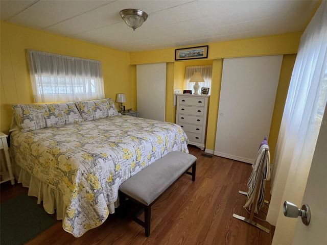 44 THATCH PALM STREET W, Largo, FL 33770