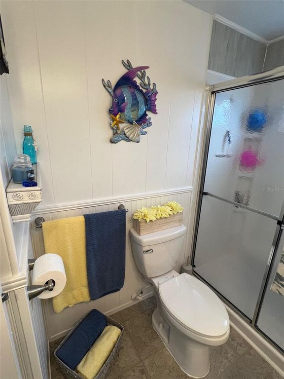 Image 23 of property listing at 44 THATCH PALM STREET W, Largo, FL 33770