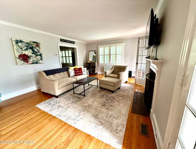 342 Conover Place, Red Bank, NJ 07701