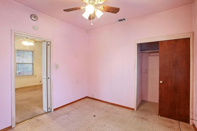 64 E Noble St, Stockton, CA 95204