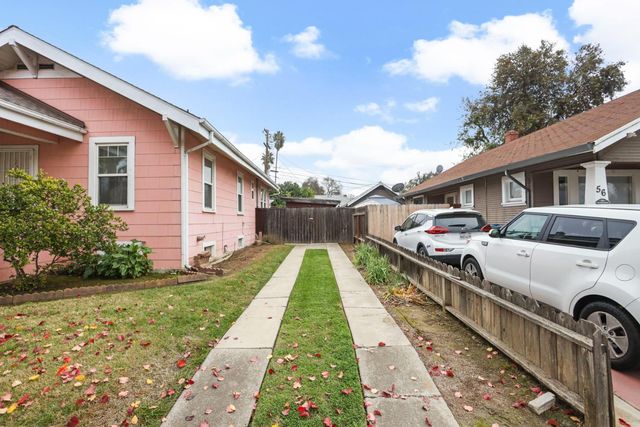 64 E Noble St, Stockton, CA 95204