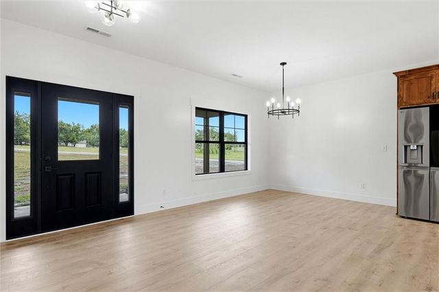 5755 Wanamaker Road, Topeka, KS 66610